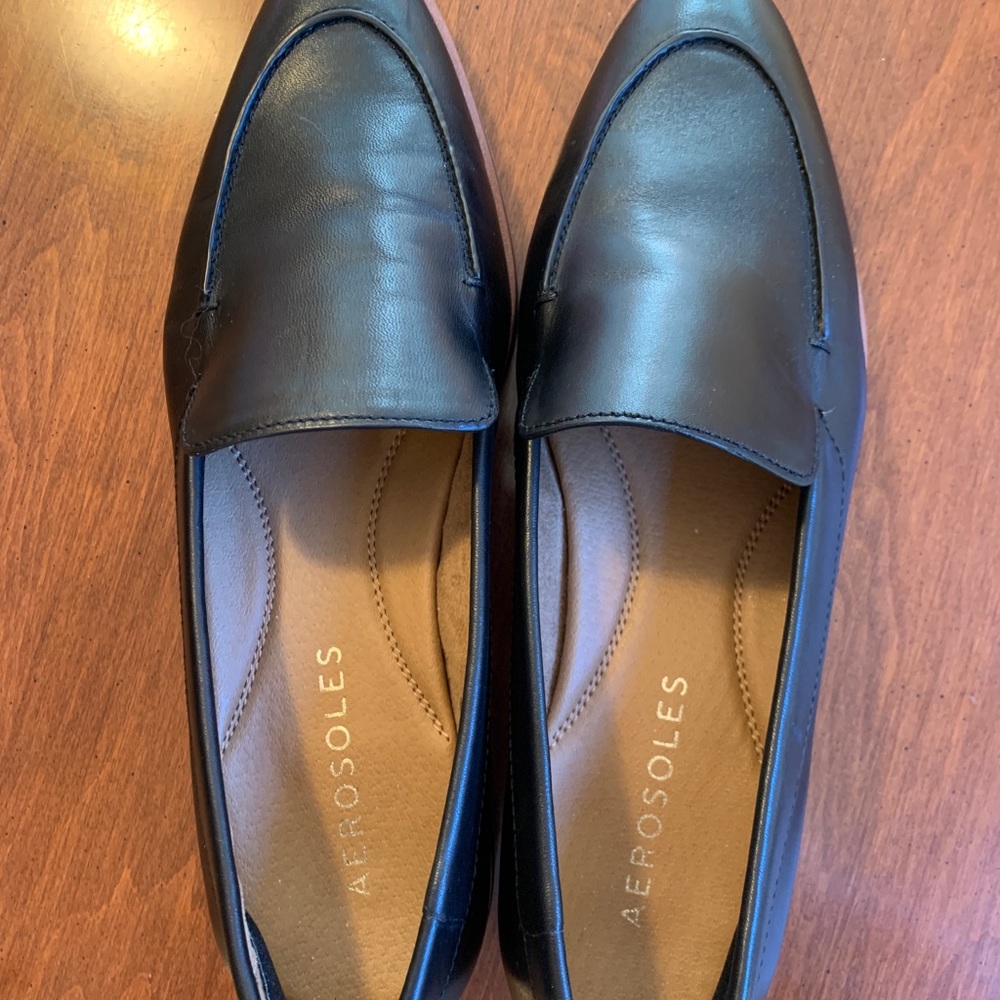 Aerosoles -  NEVER WORN  Black “East Side” loafers